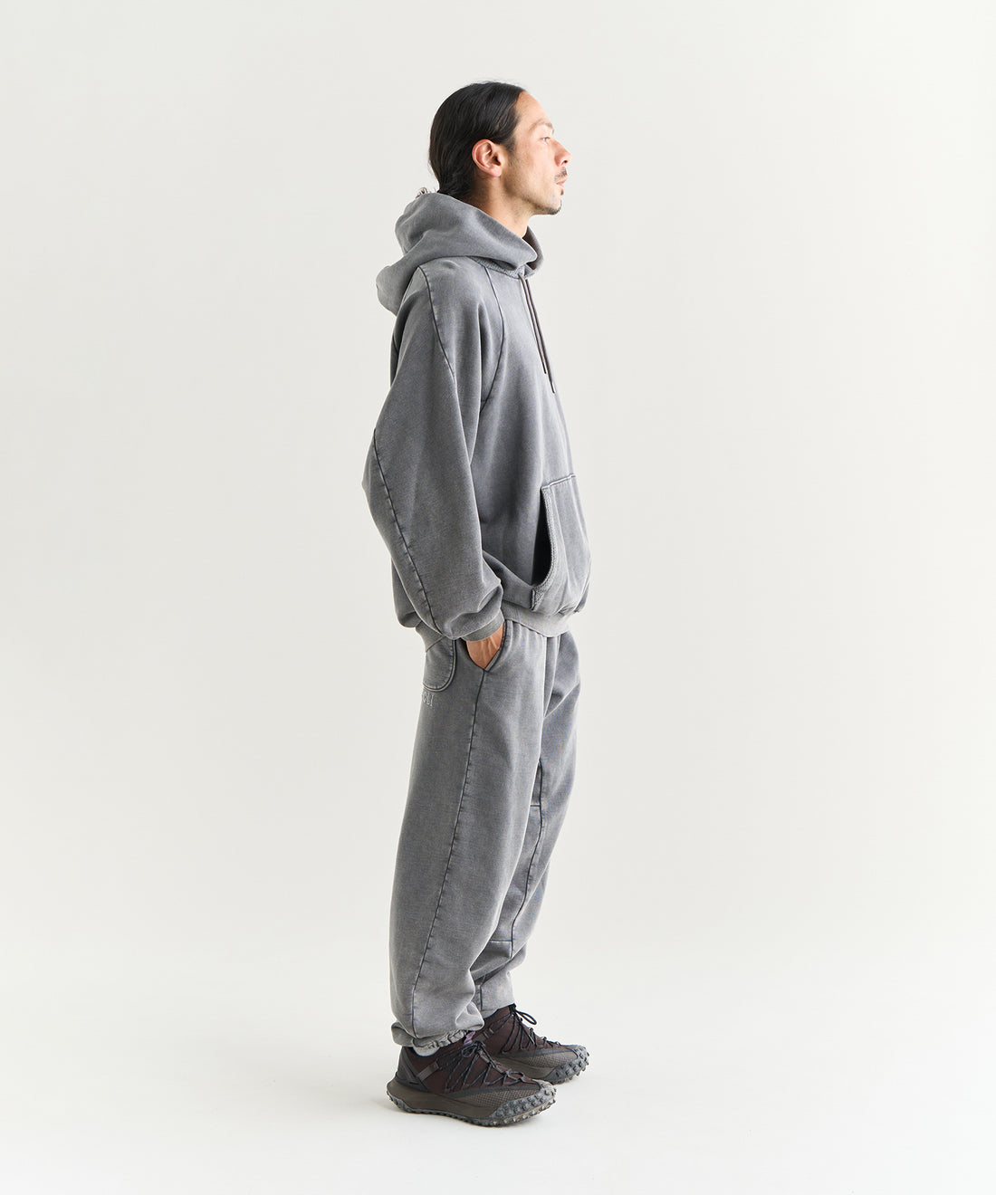 着用モデル:メンズ 178cm / 着用サイズ:L