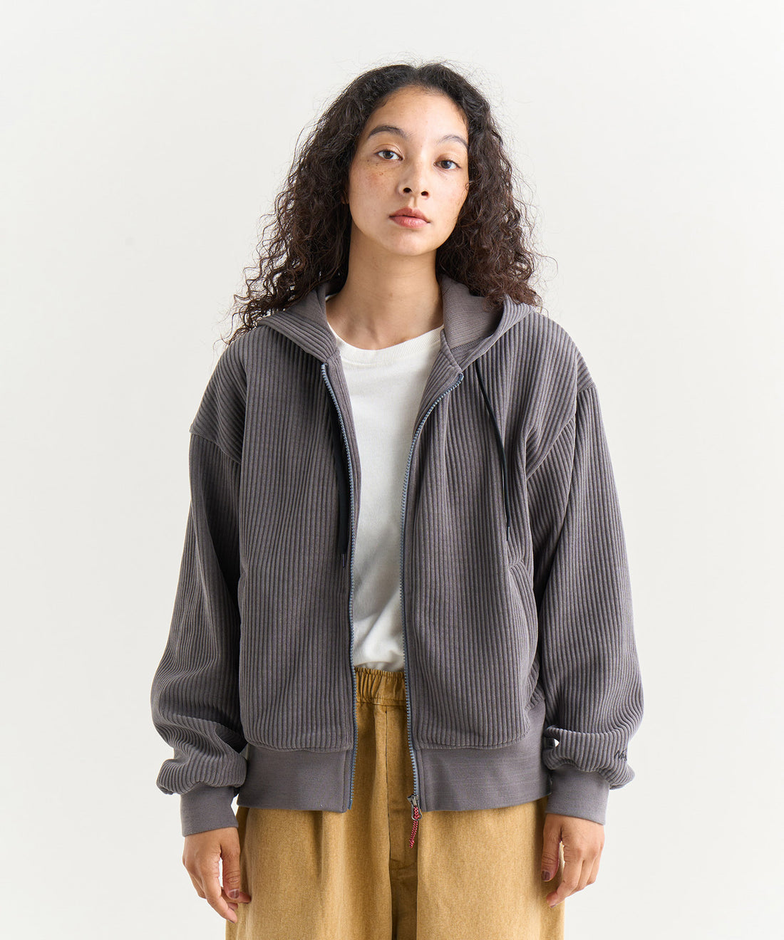 着用モデル: ウィメンズ 166cm / 着用サイズ:WM