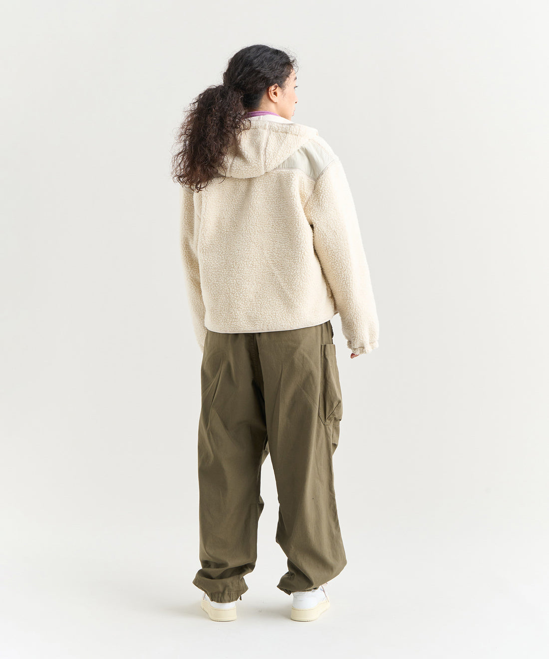 着用モデル: ウィメンズ 166cm / 着用サイズ:L