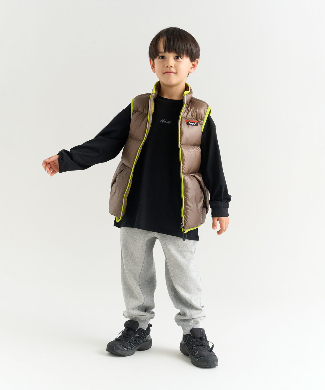着用モデル:キッズ 116cm / 着用サイズ:120