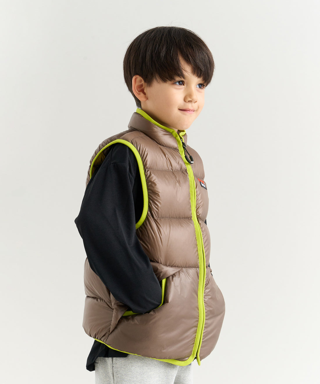 着用モデル:キッズ 116cm / 着用サイズ:120