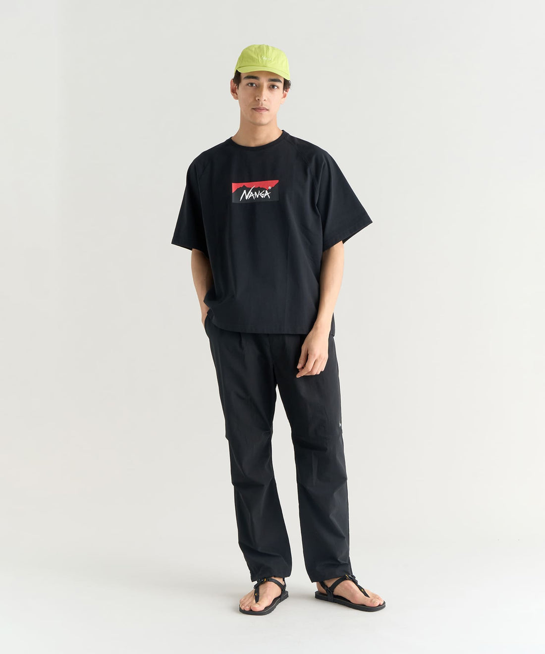 着用モデル(メンズ)身長183センチ 着用サイズ:FREEサイズ