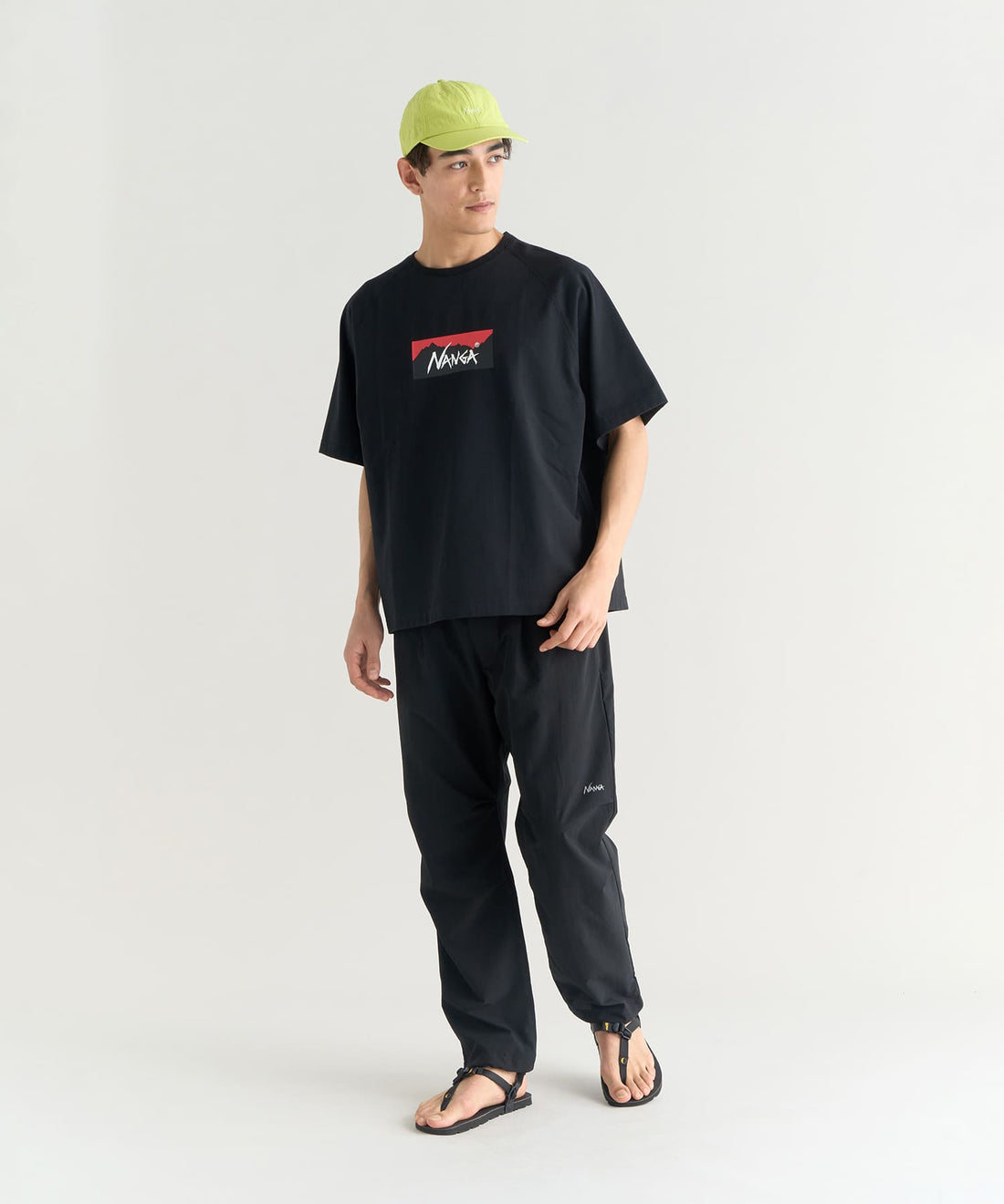 着用モデル(メンズ)身長183センチ 着用サイズ:FREEサイズ