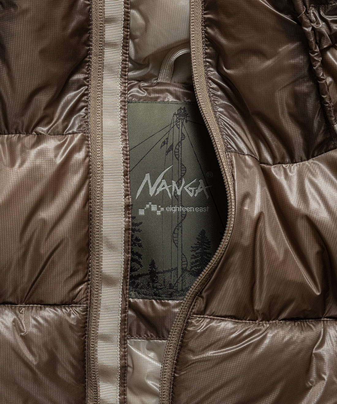 NANGA×18east HOODED RANGE DOWN JACKET