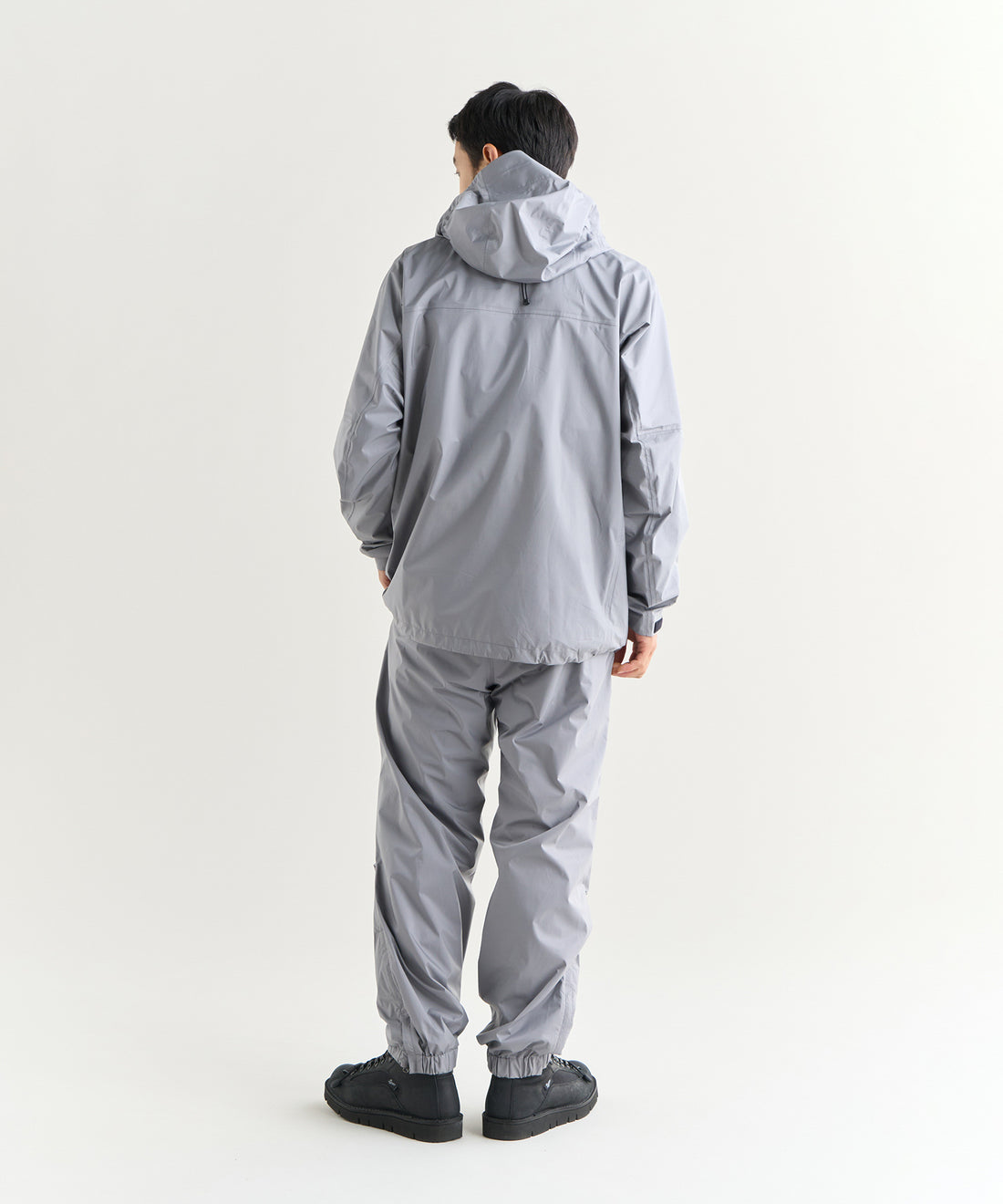 着用モデル：メンズ 180cm ／ 着用サイズ：L