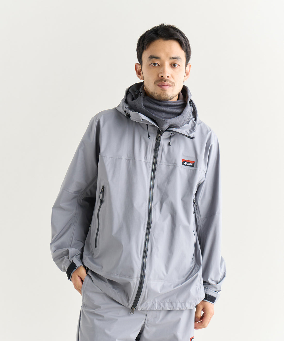 着用モデル：メンズ 180cm ／ 着用サイズ：L