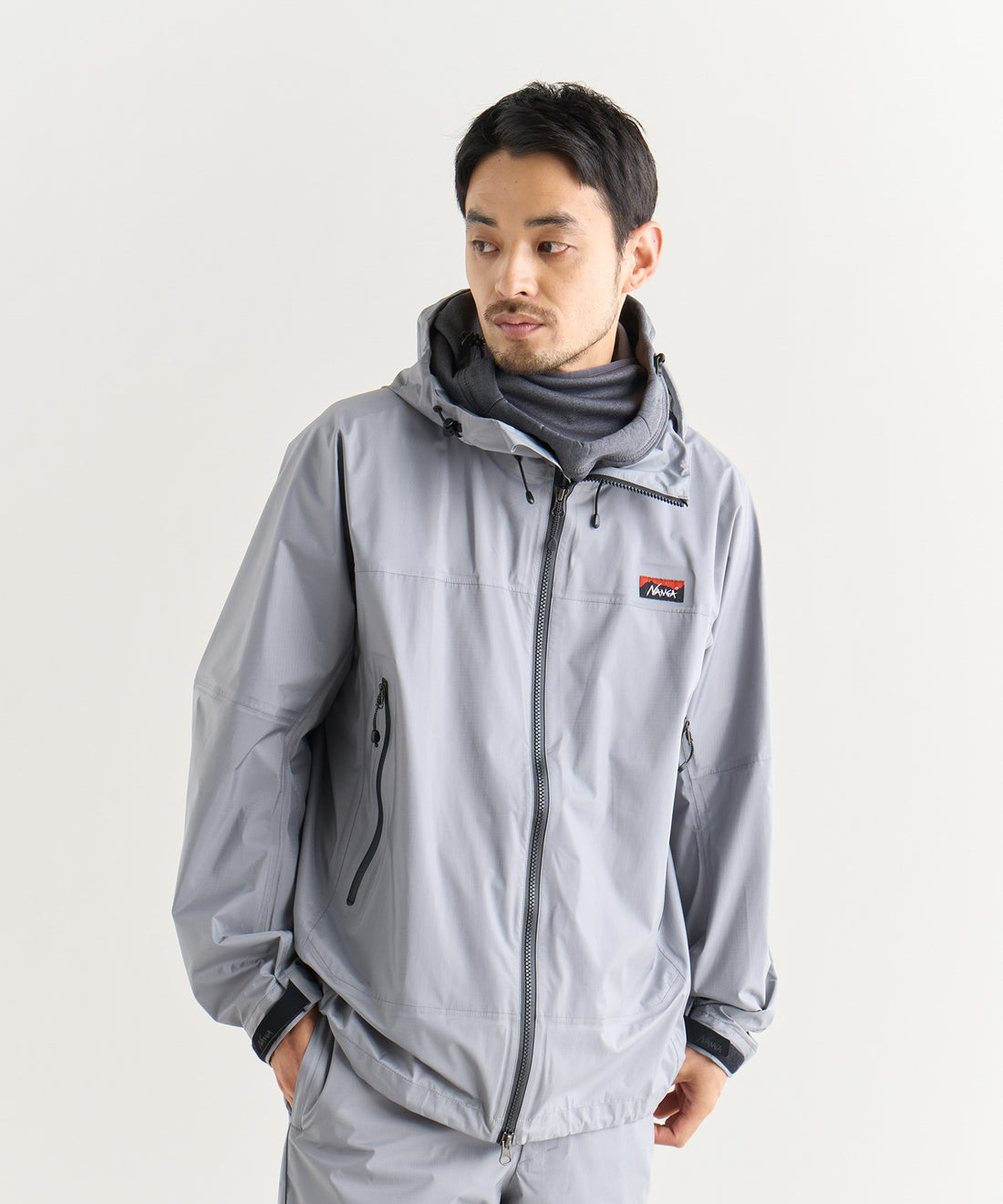 着用モデル：メンズ 180cm ／ 着用サイズ：L