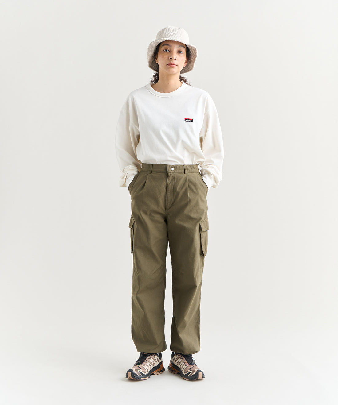着用モデル： ウィメンズ 166cm ／ 着用サイズ：M