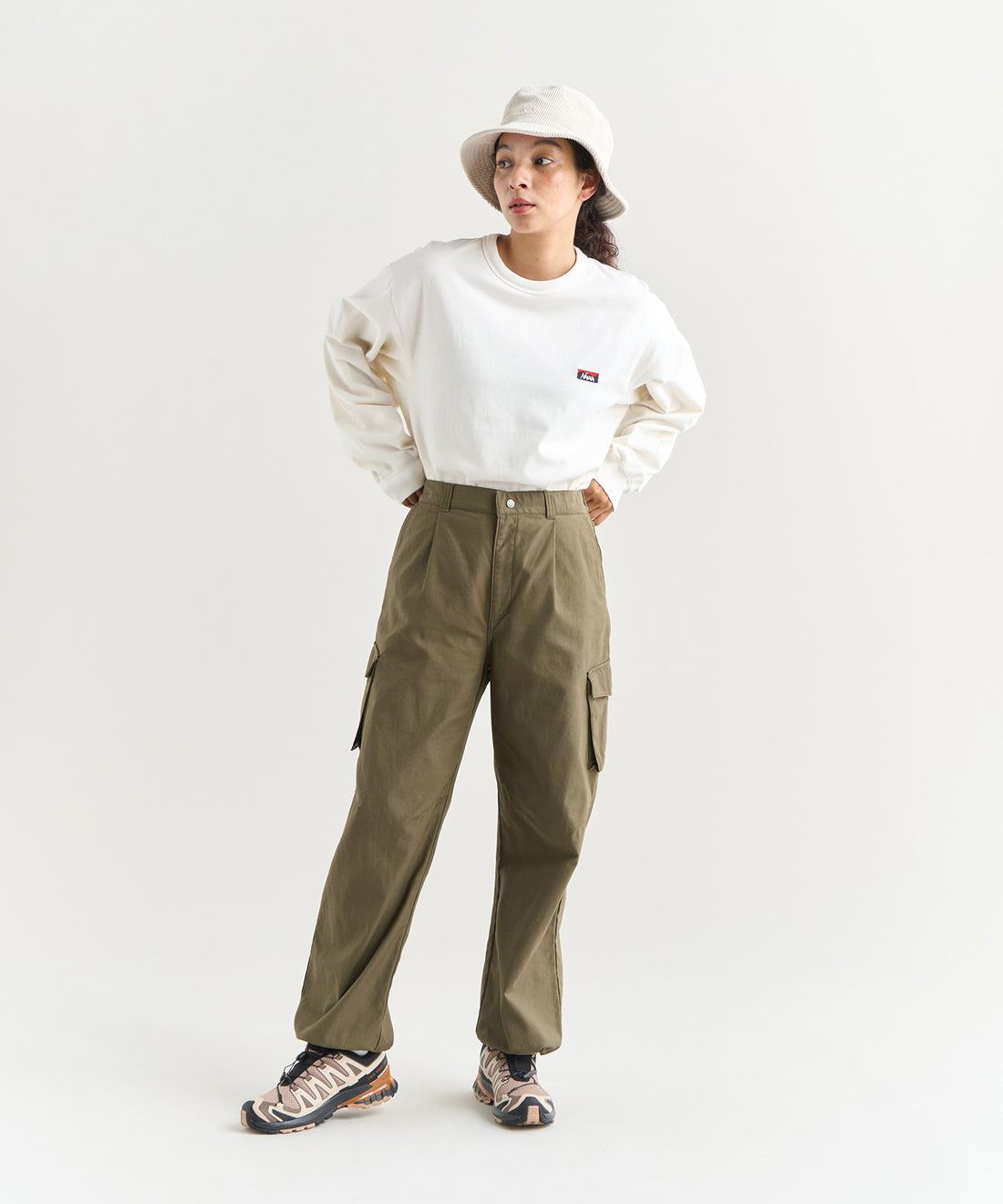 着用モデル： ウィメンズ 166cm ／ 着用サイズ：M