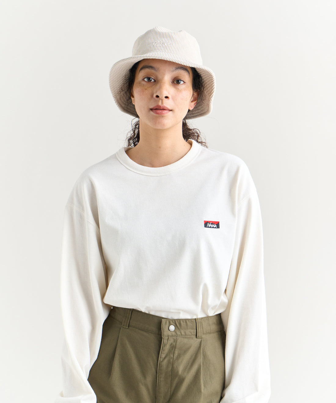 着用モデル： ウィメンズ 166cm ／ 着用サイズ：M
