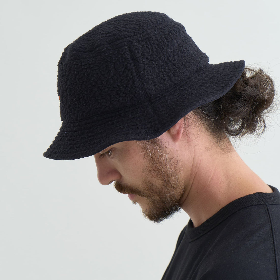 REVERSIBLE FREECE HAT