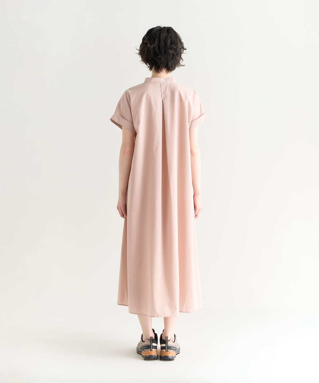 着用モデル(ウィメンズ)身長165センチ 着用サイズ:WMサイズ