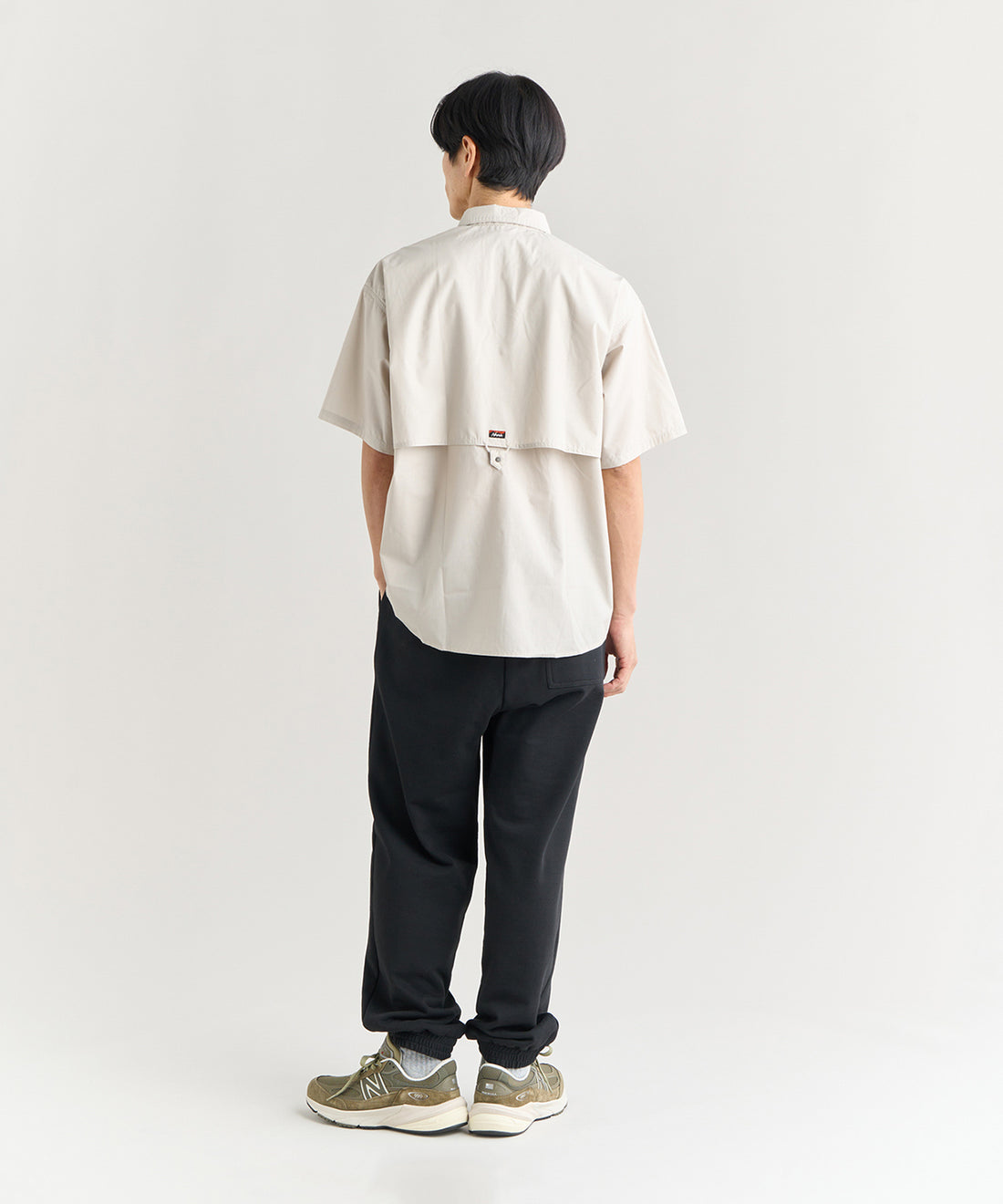 着用モデル：メンズ 180cm ／ 着用サイズ：L