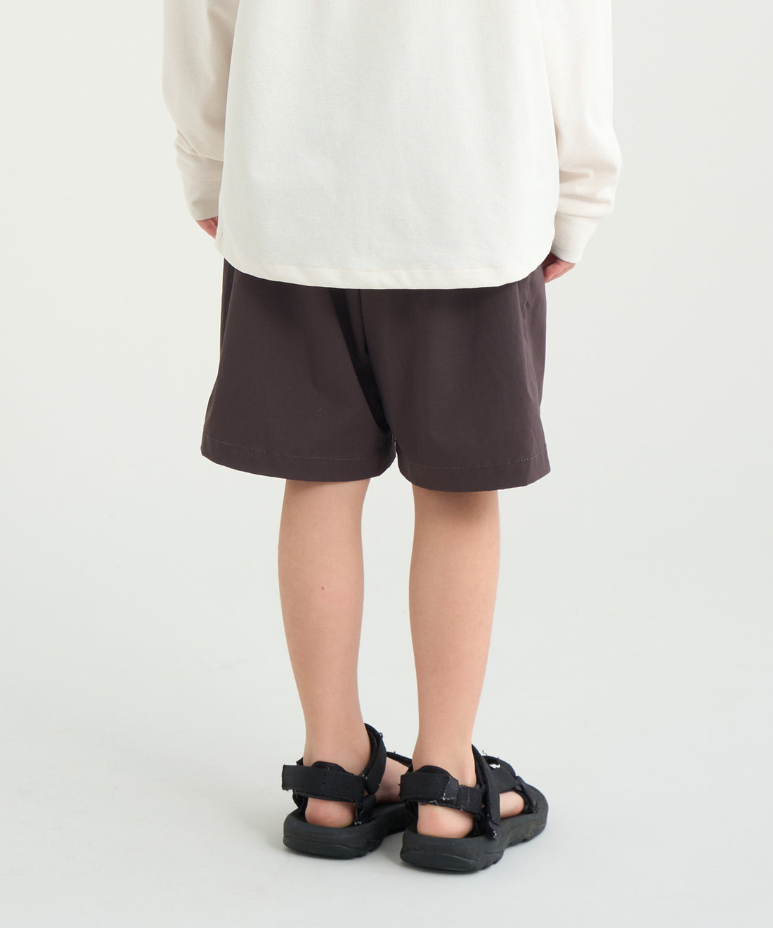 着用モデル：キッズ 113cm ／ 着用サイズ：120