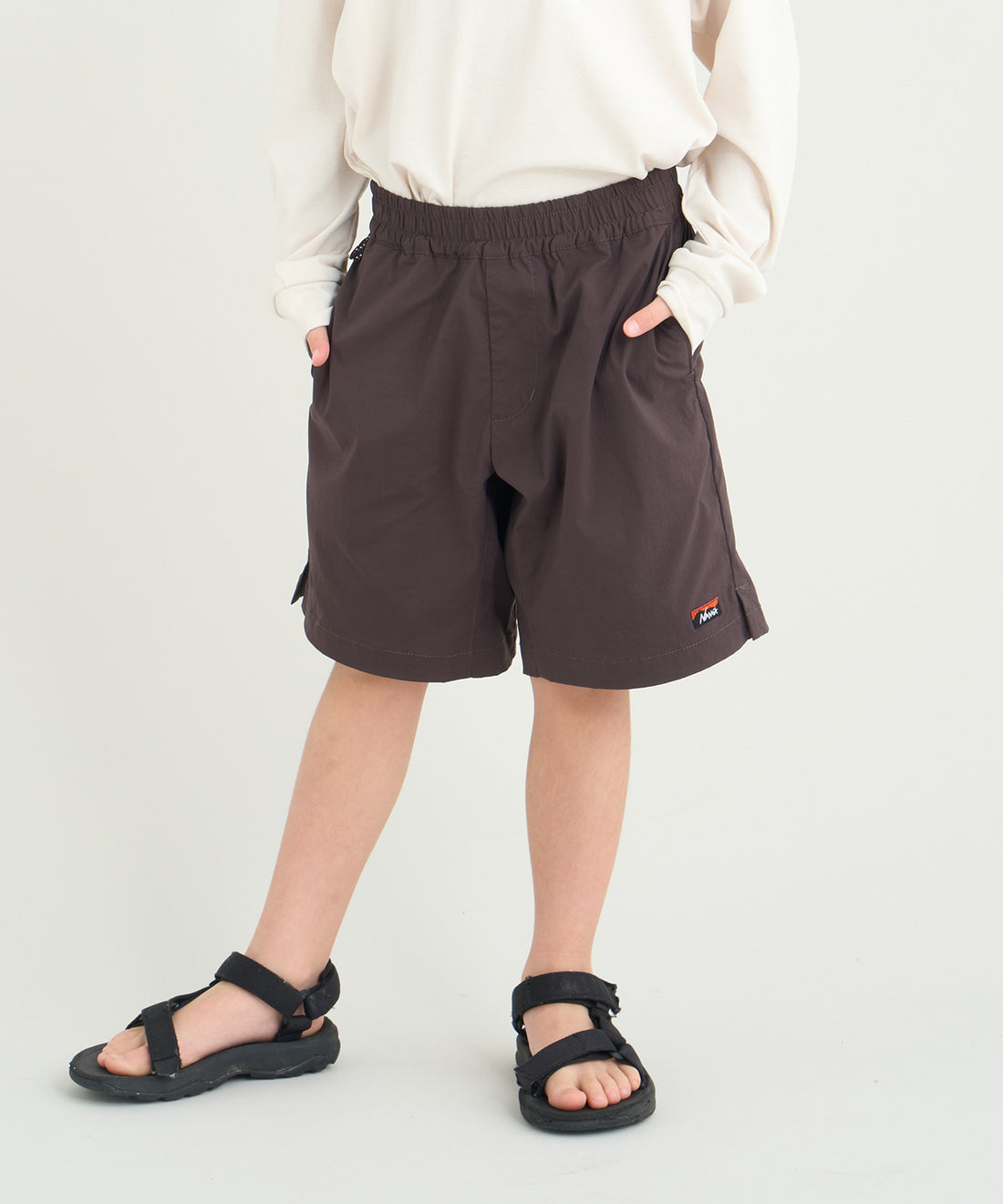 着用モデル：キッズ 113cm ／ 着用サイズ：120