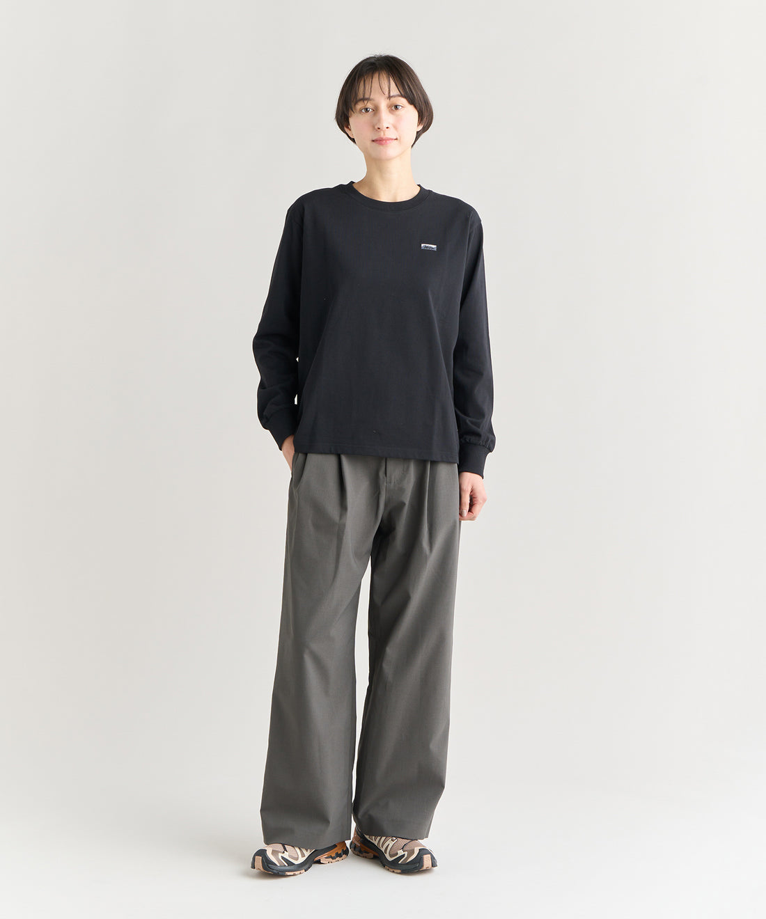 エコハイブリッド ボックスロゴ エンブロイダリー ロングスリーブTシャツ（ウィメンズ）