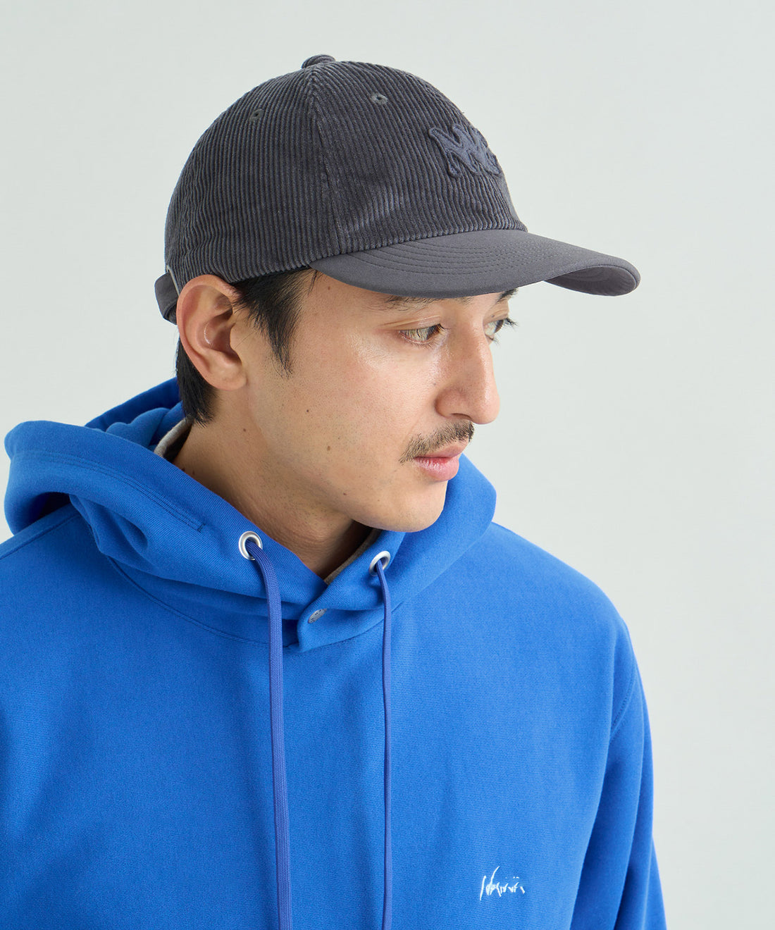 コーデュロイ NNG ロゴキャップ