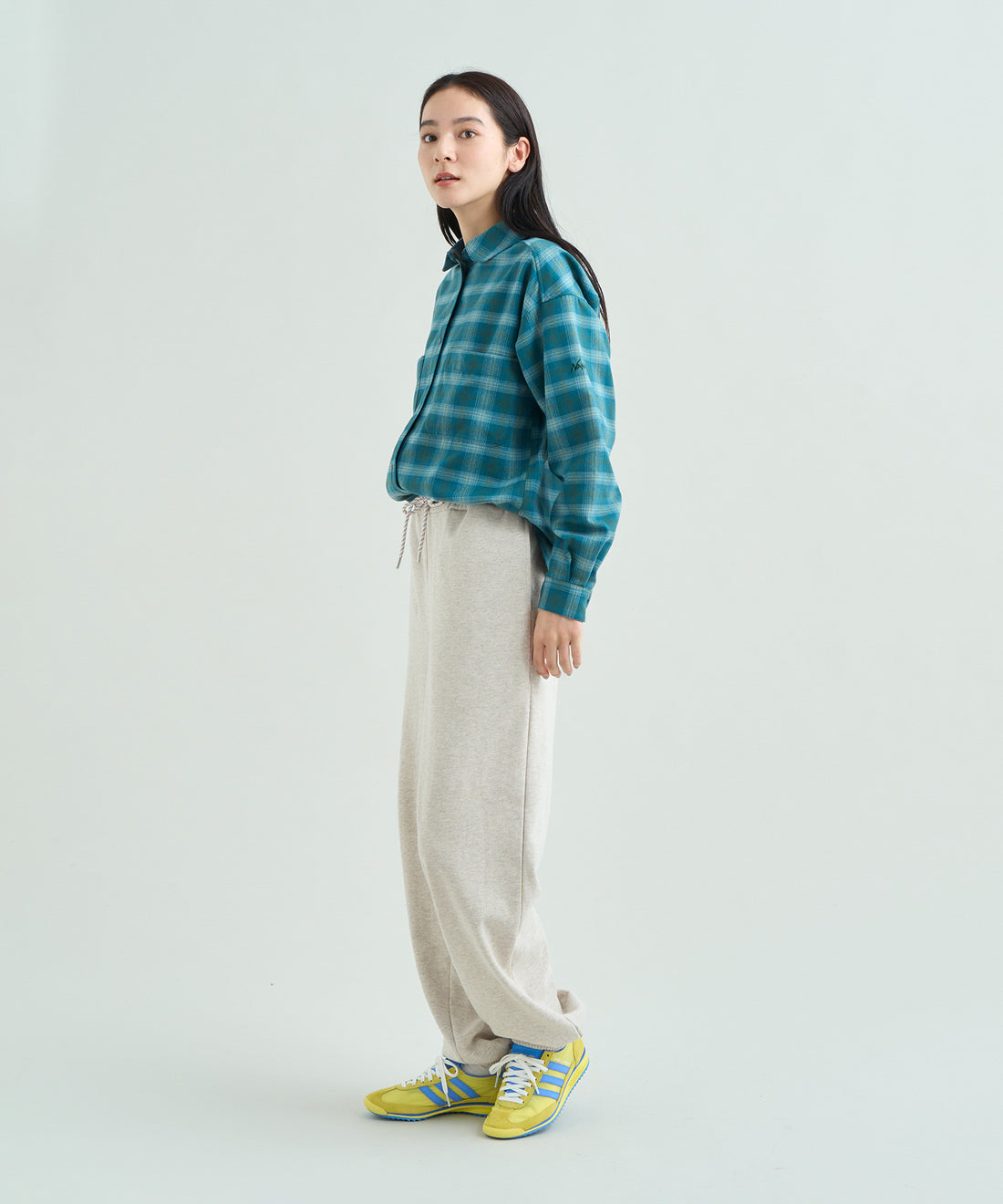 着用モデル：ウィメンズ 168cm ／ 着用サイズ：WM