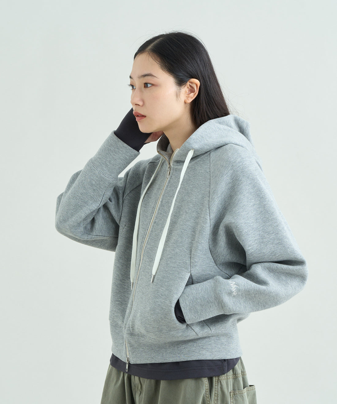 着用モデル：ウィメンズ 168cm ／ 着用サイズ：WM
