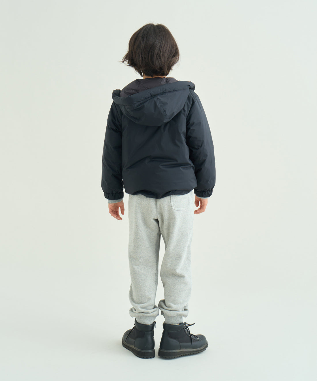 着用モデル：キッズ 121cm ／ 着用サイズ：120