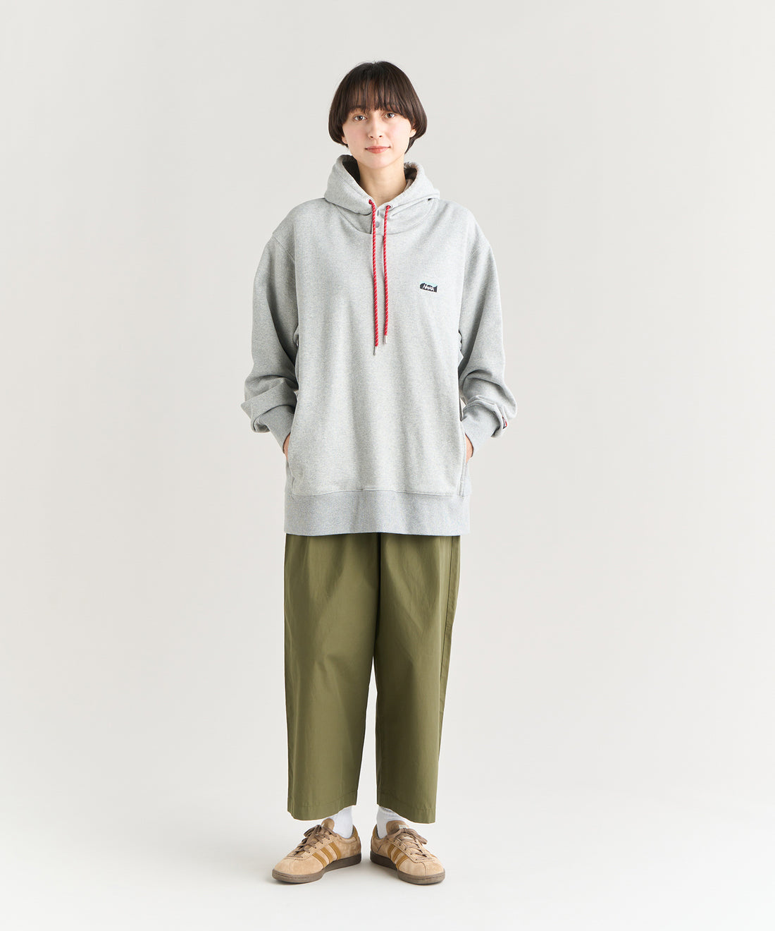 着用モデル：ウィメンズ 168cm ／ 着用サイズ：M
